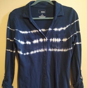 Blue Collared 3/4 Sleeved Top